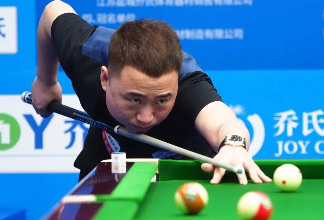 更像是在演 更像是在演